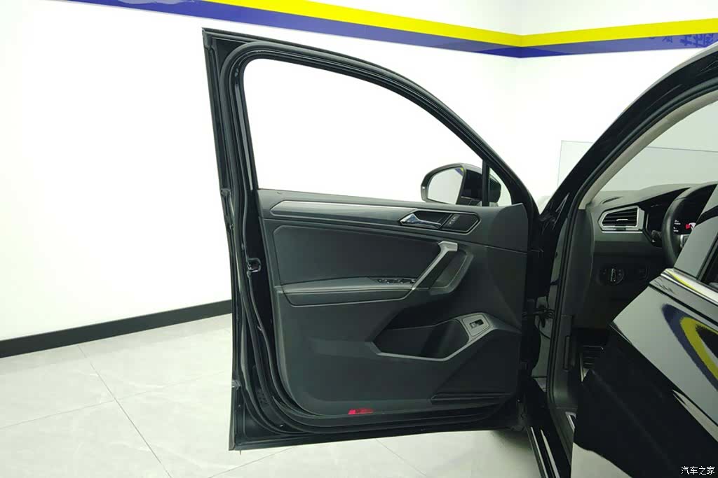 Volkswagen Tiguan L, 2021 7