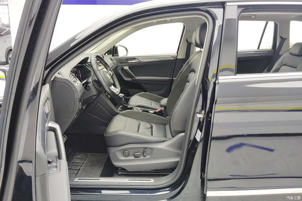 Volkswagen Tiguan L, 2021 9