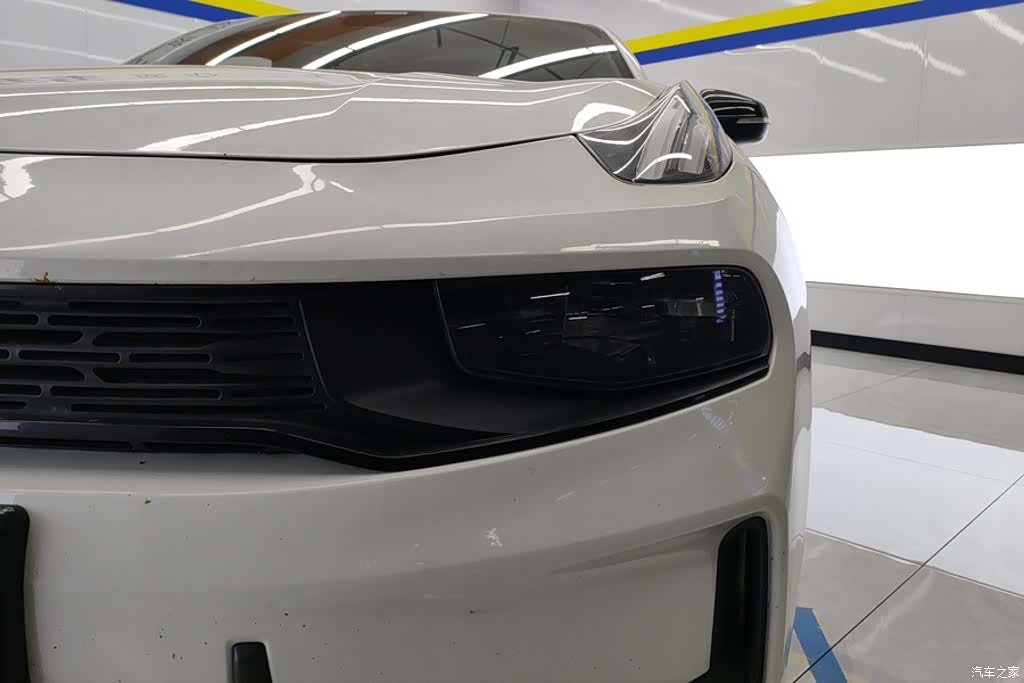 Lynk & Co 01, 2020 все фото
