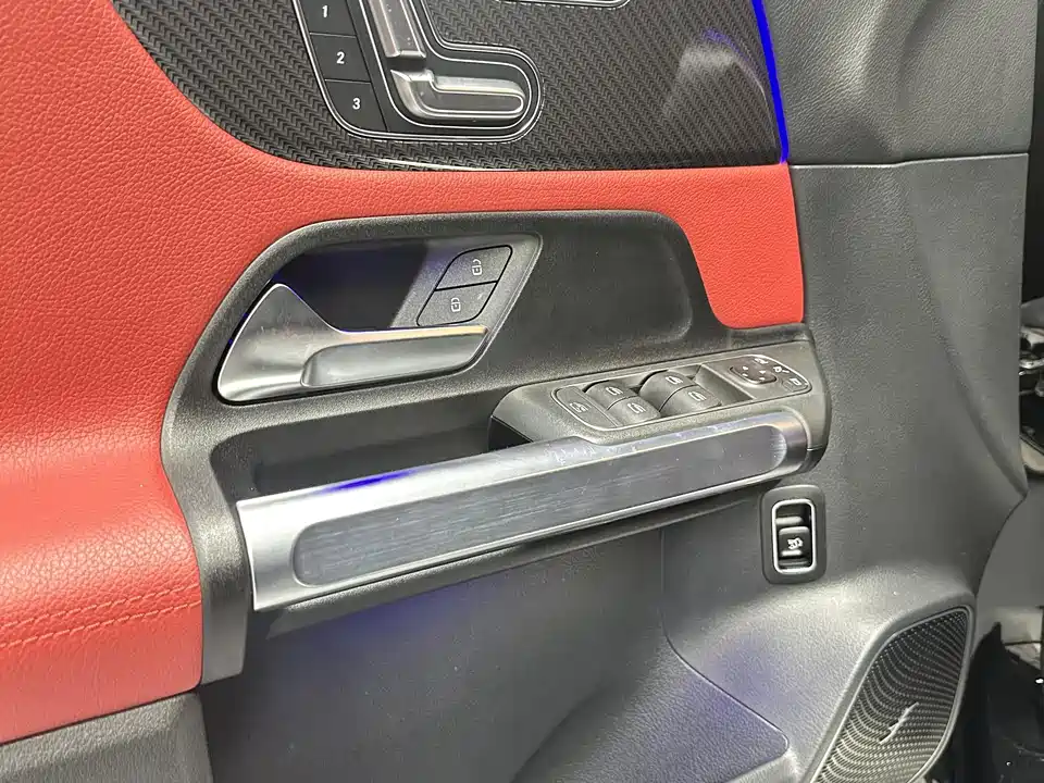 Mercedes-Benz GLB AMG