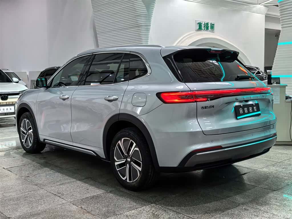 Geely 7, 2025 4