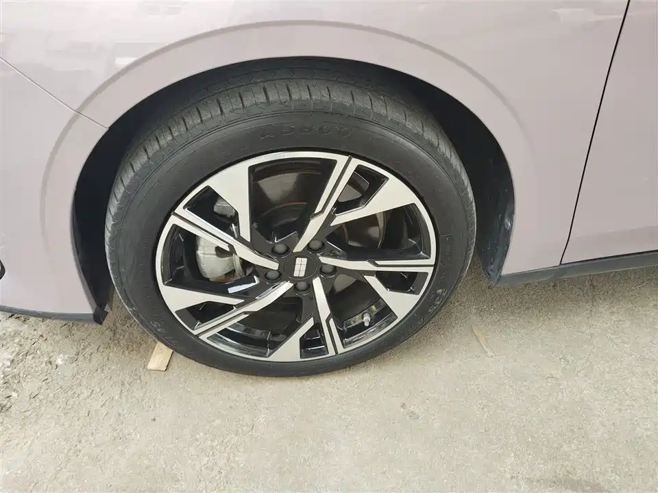 Geely Galaxy Galaxy L6