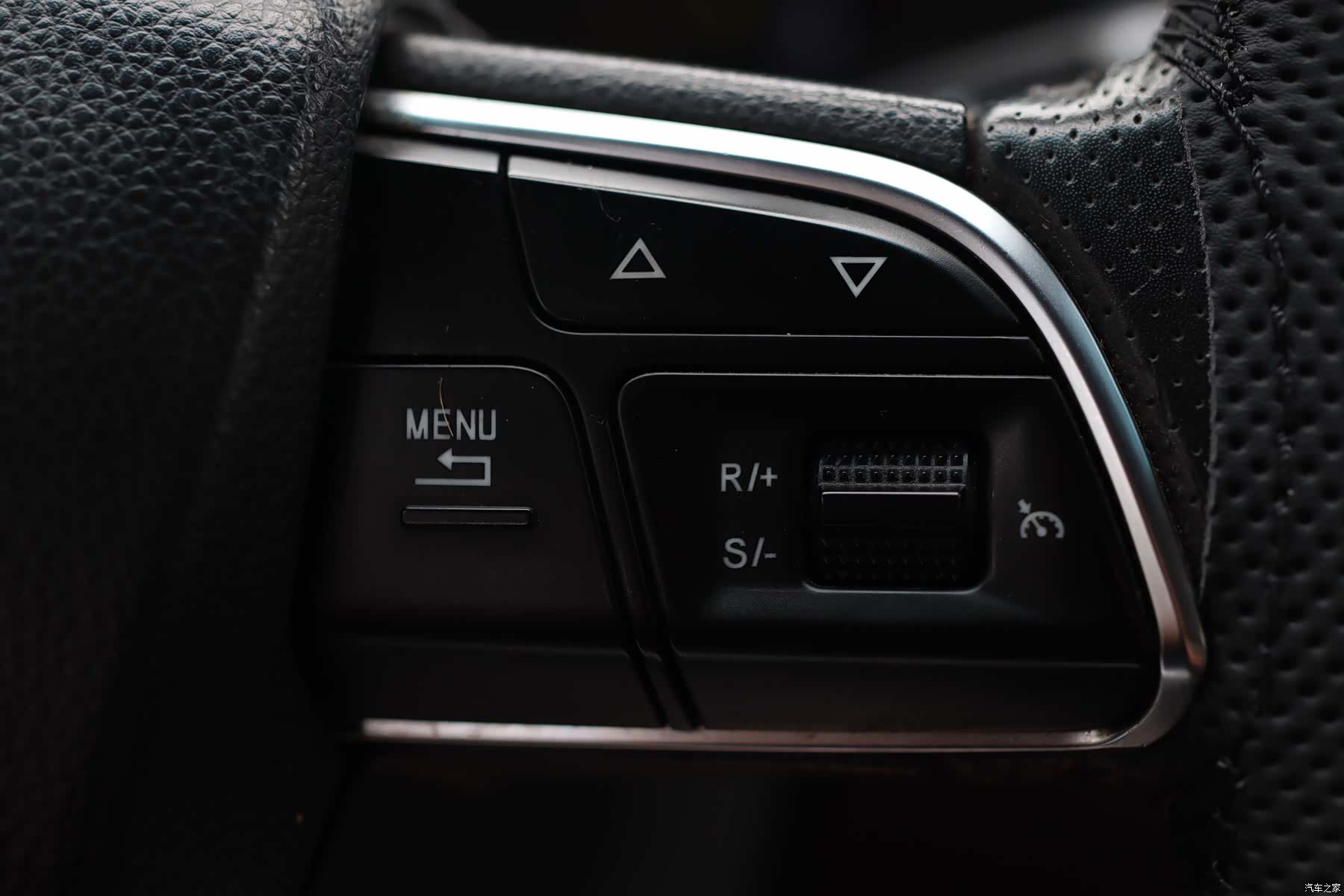 Jetour X70, 2019 16
