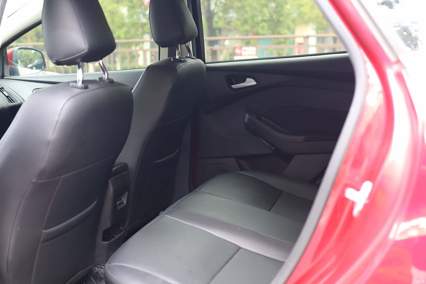 Ford Focus, 2018 24