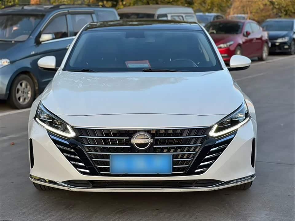 Nissan Teana