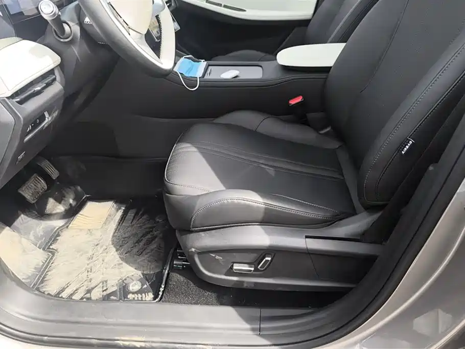 Geely Galaxy Galaxy L7