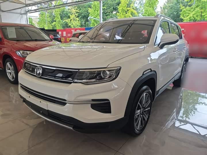 Changan CS35PLUS 2019 1.6L МКПП chang lian ban
