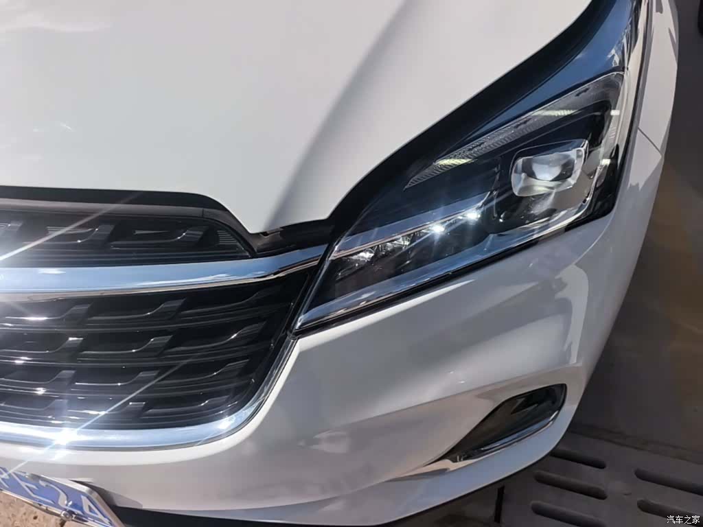 Buick Envision Plus, 2021 18