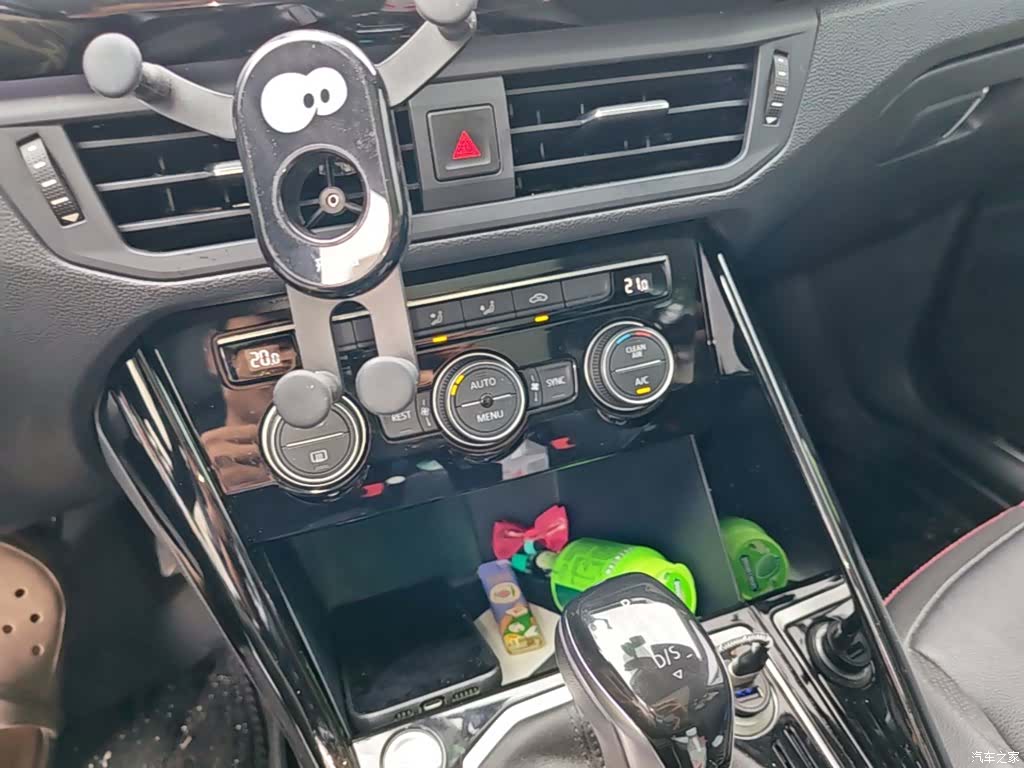 Volkswagen Tayron, 2020 14
