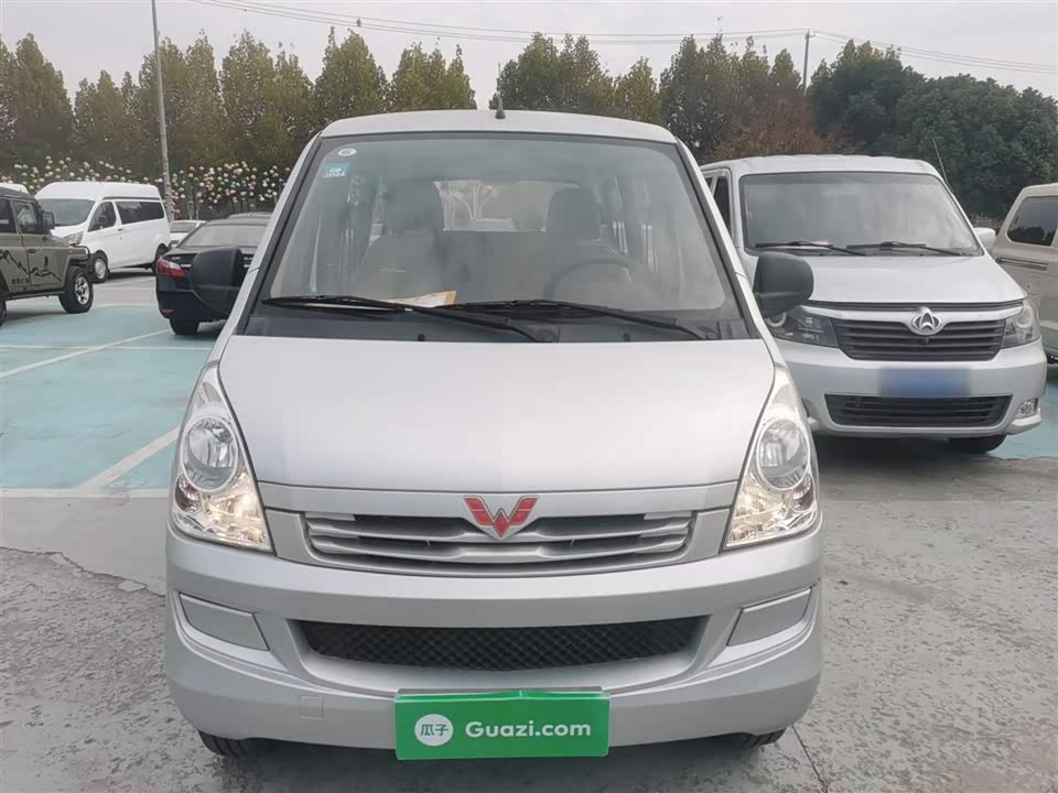 Wuling Wuling Rongguang S