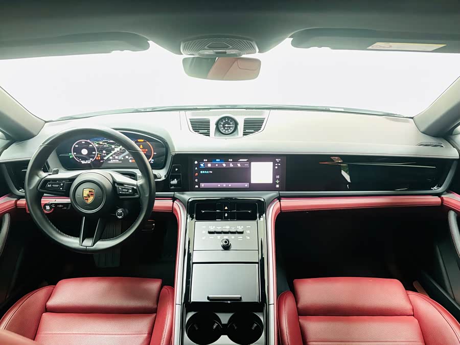 Porsche Panamera 2025, фото 9
