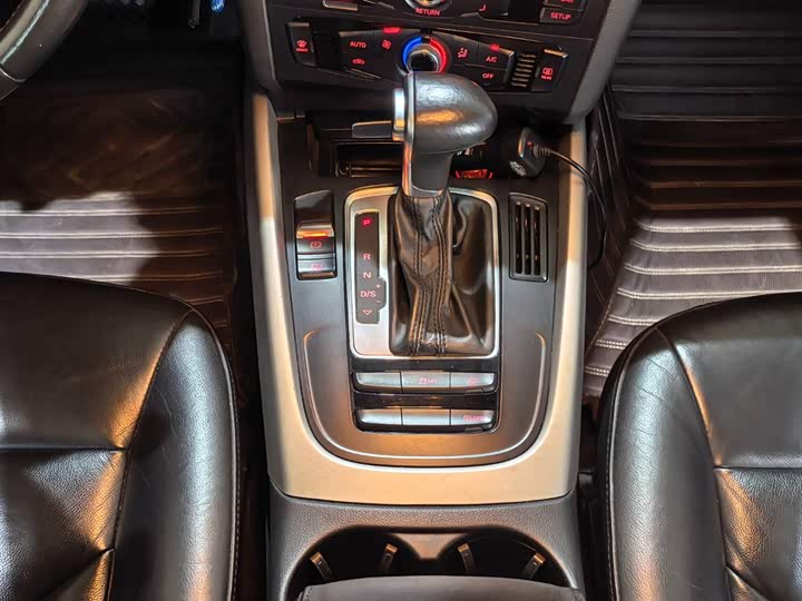 Audi Q5 2015 40 TFSI Progressive