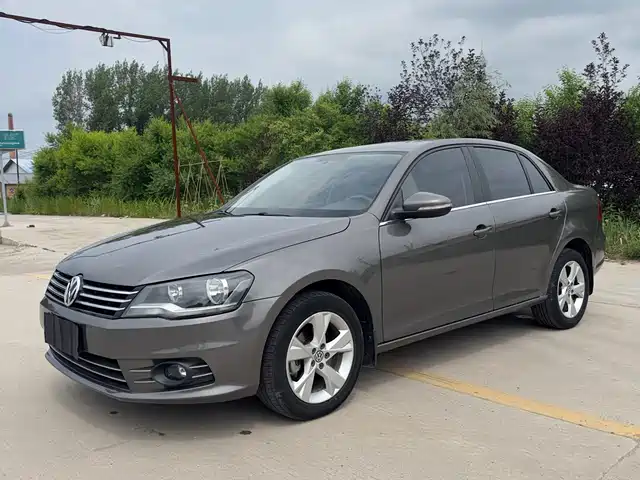 Volkswagen Bora 2015 — купить из Китая под заказ