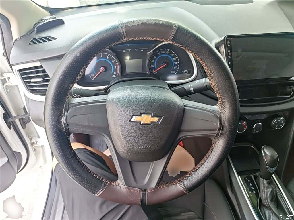 Chevrolet 320, 2018 11