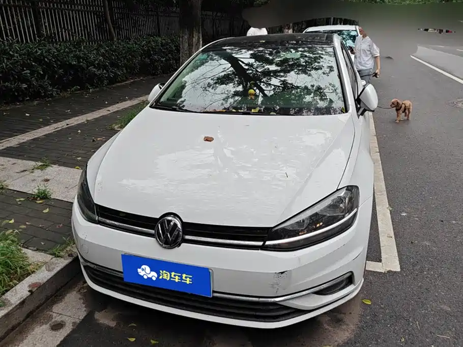 Volkswagen golf