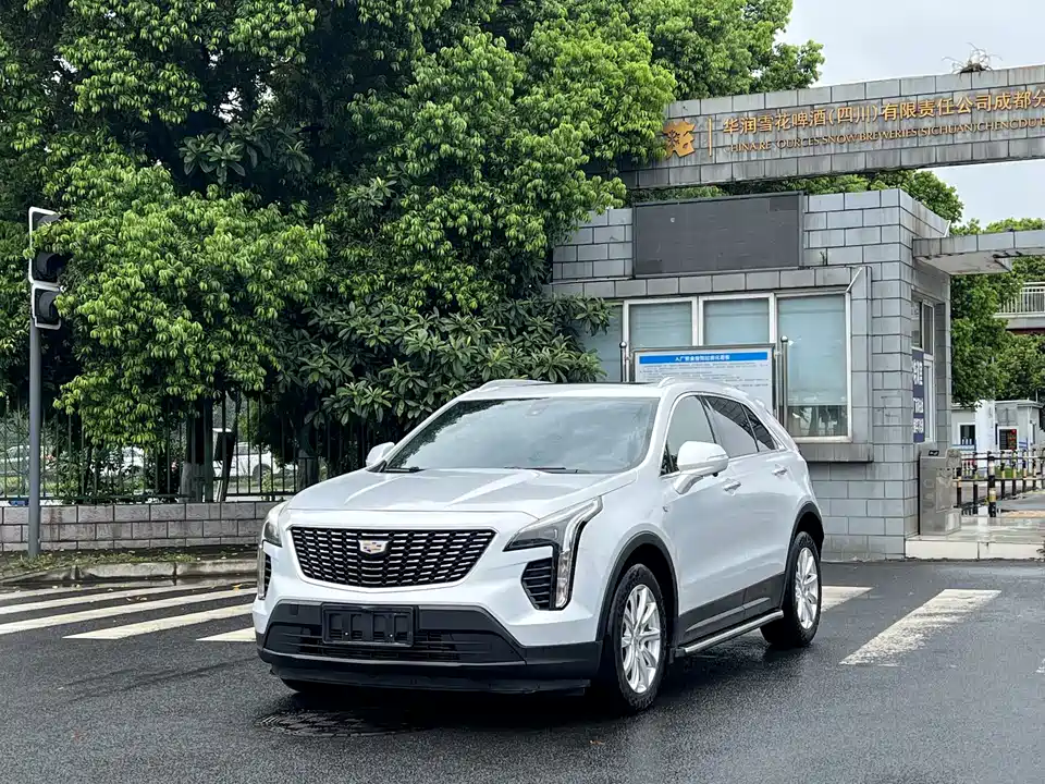 Cadillac XT4