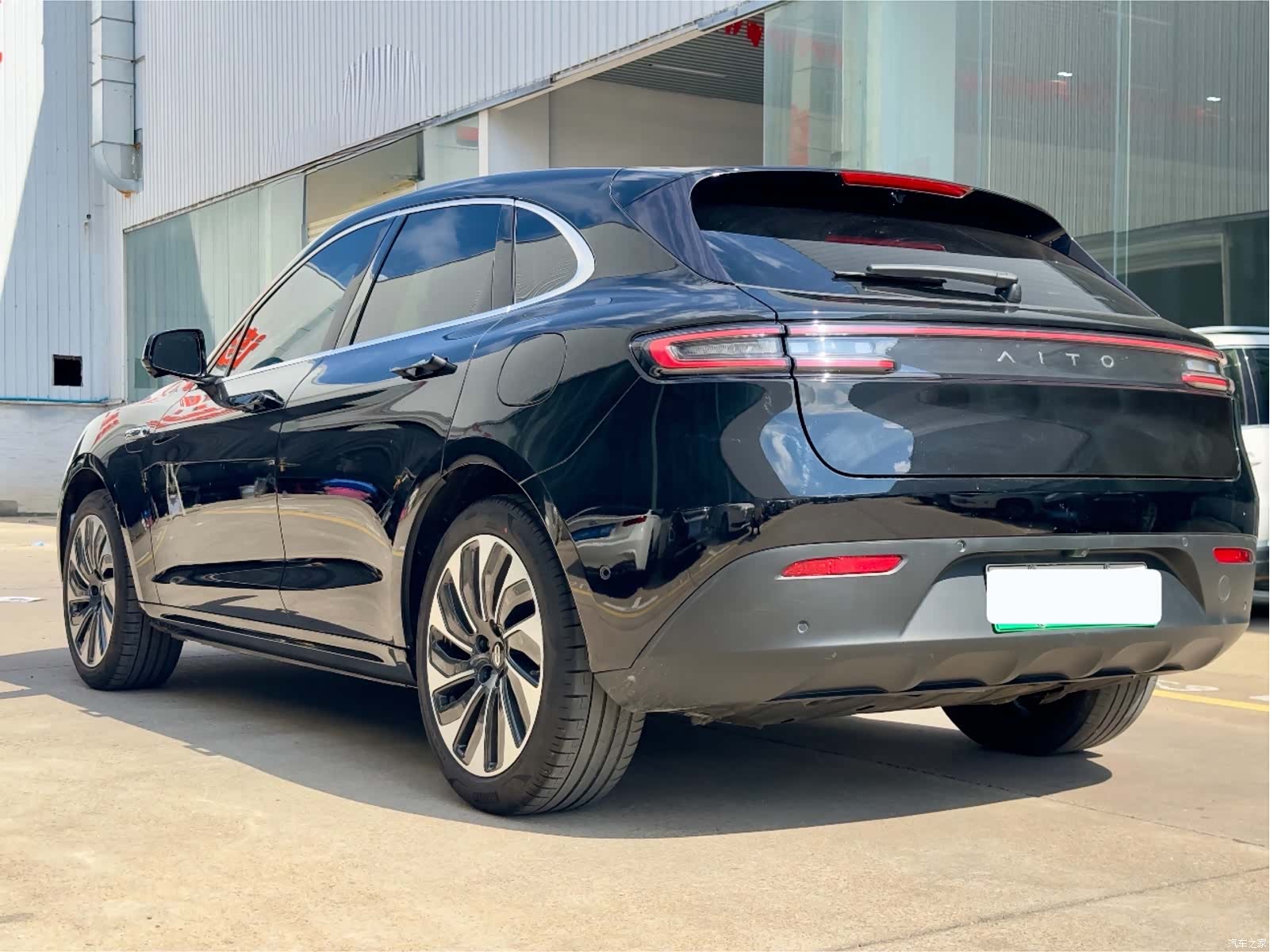 AITO M5, 2024 9
