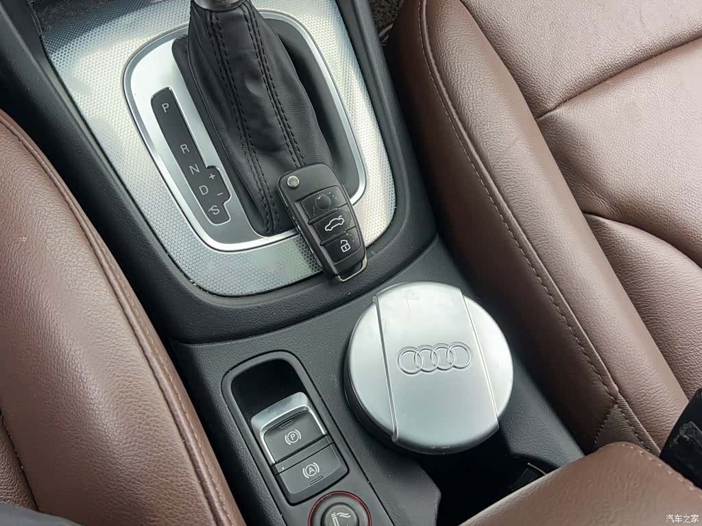 Audi Q3, 2015 14