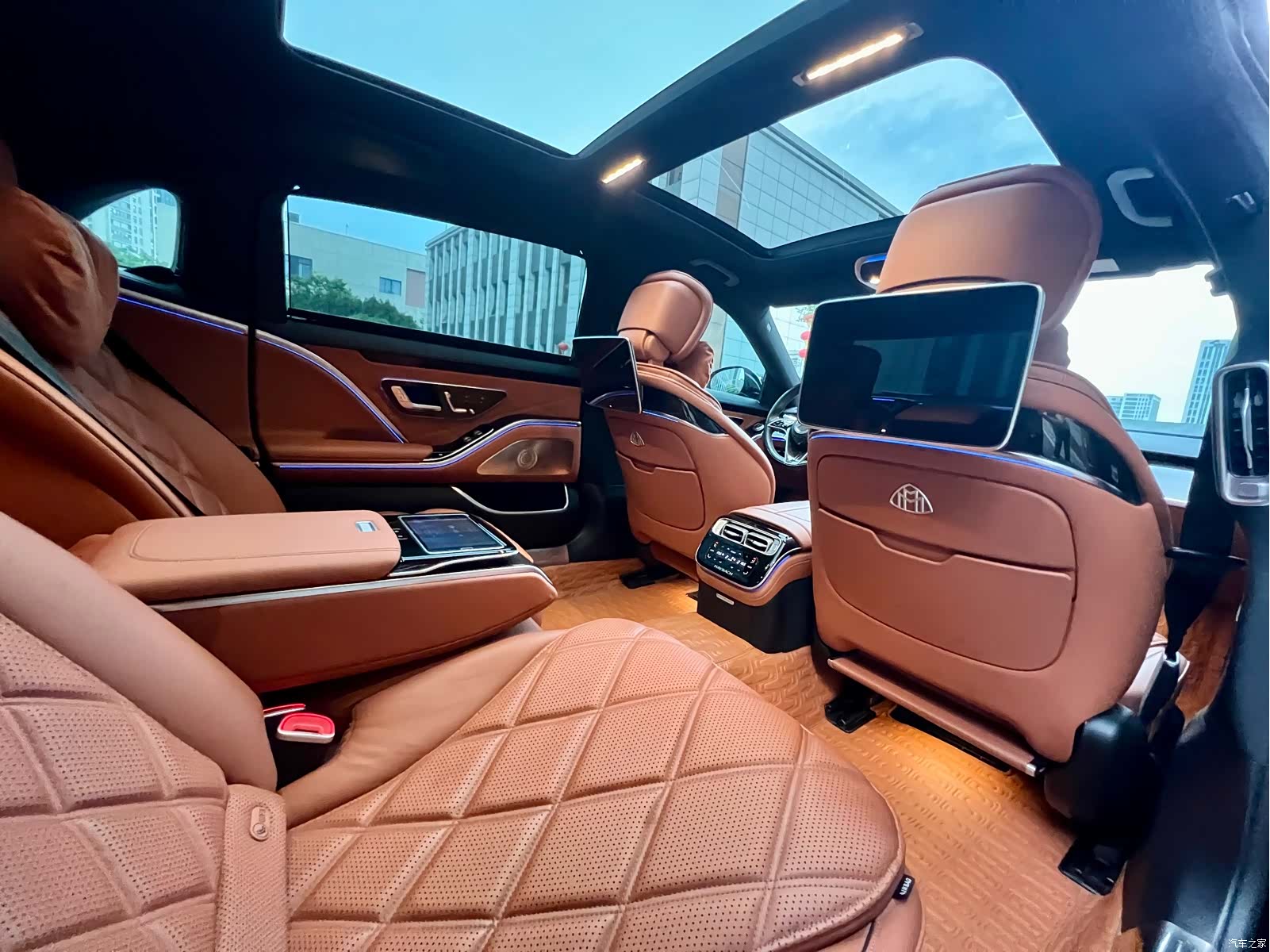 Maybach S-Class, 2021 23