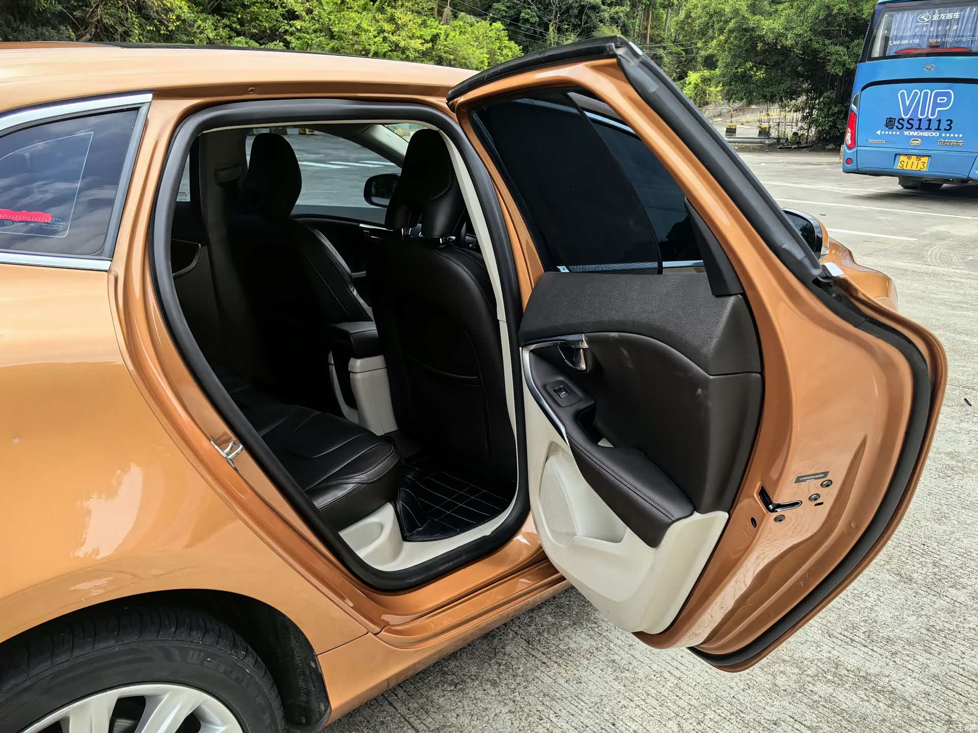 Volvo V40, 2014 16
