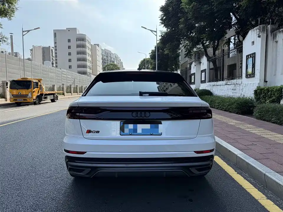 Audi Q8 Audi Q8