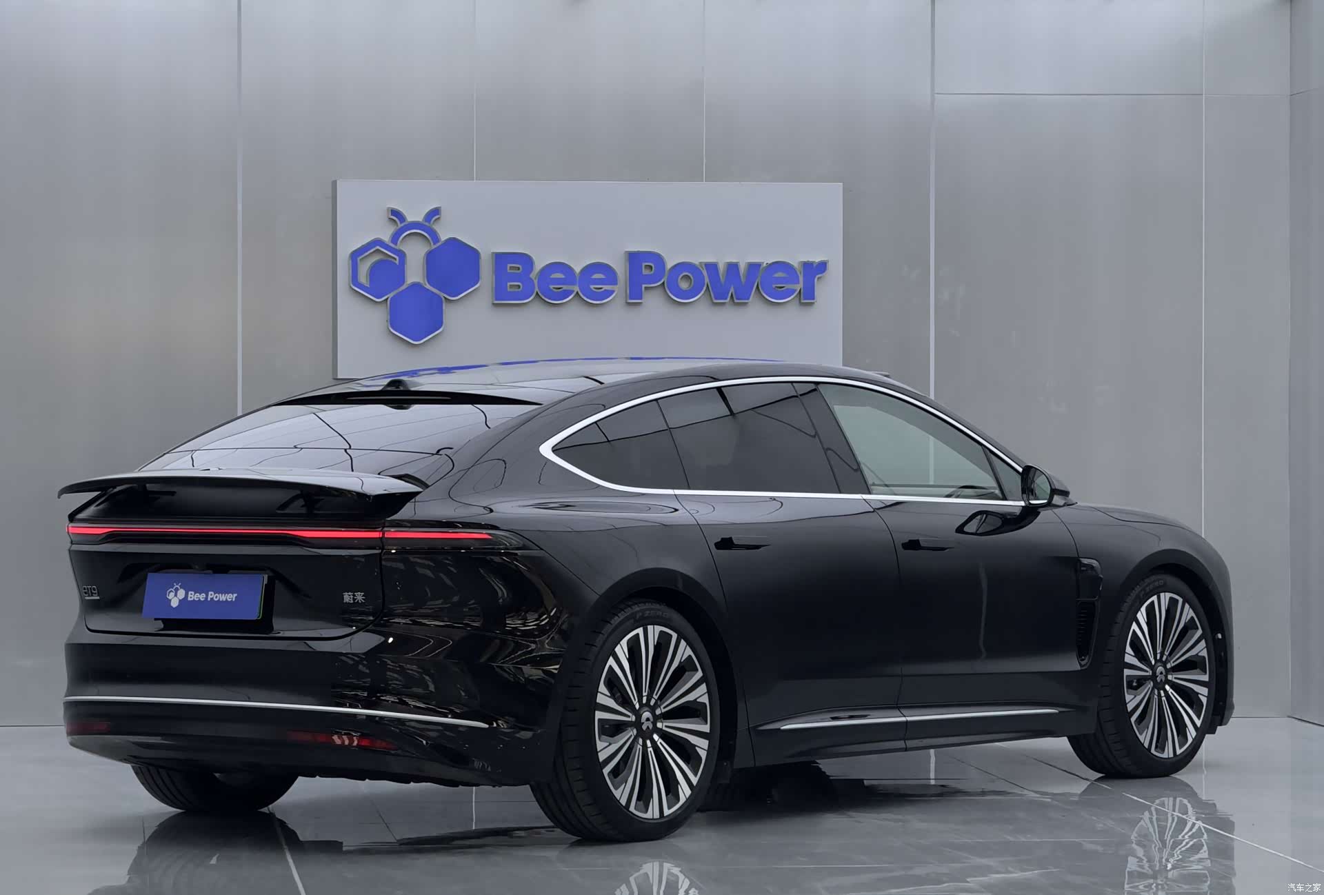 NIO ET9, 2025 4