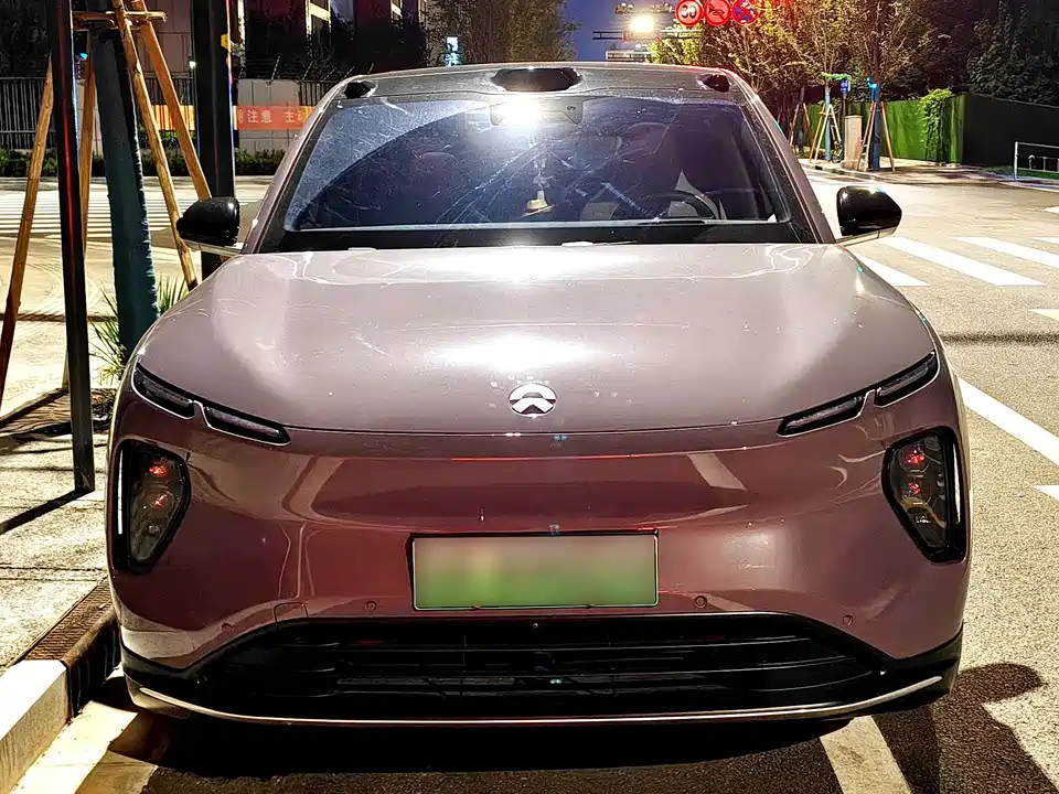 NIO EC6