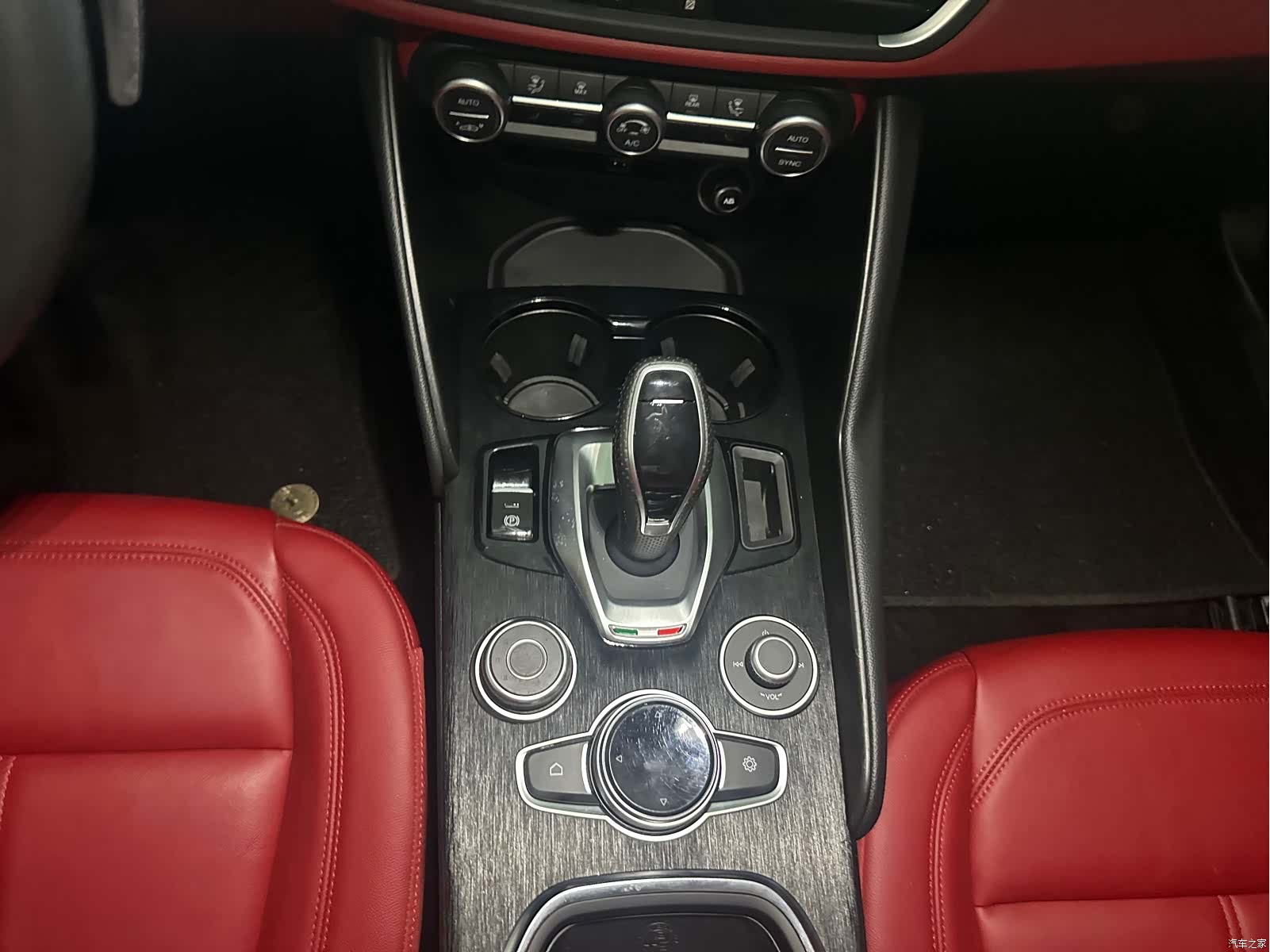 Alfa Romeo Giulia, 2021 9