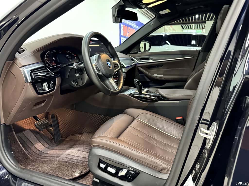 BMW 5 Series, 2021 9