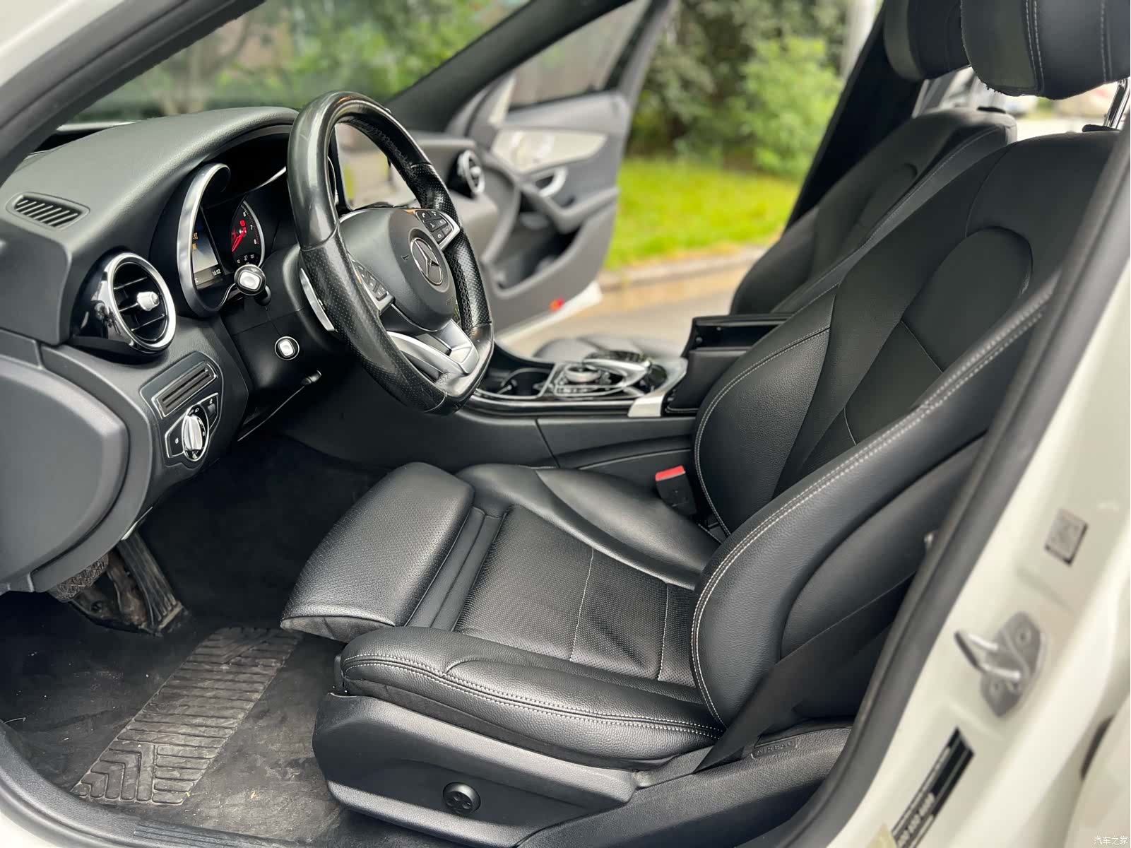 Mercedes-Benz C-Class, 2016 4