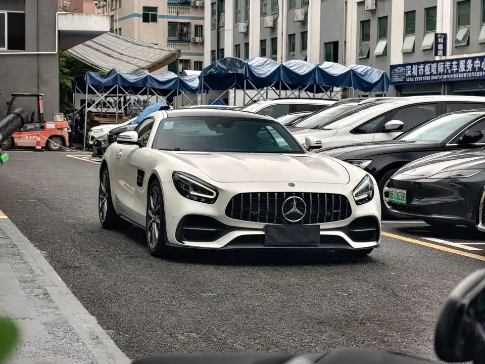 Mercedes-Benz AMG GT Mercedes-Benz AMG GT