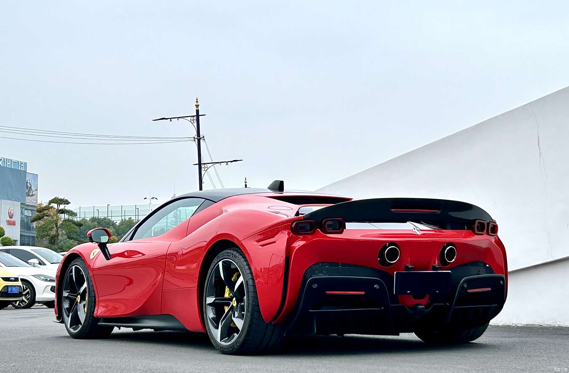 Ferrari SF90, 2022 10