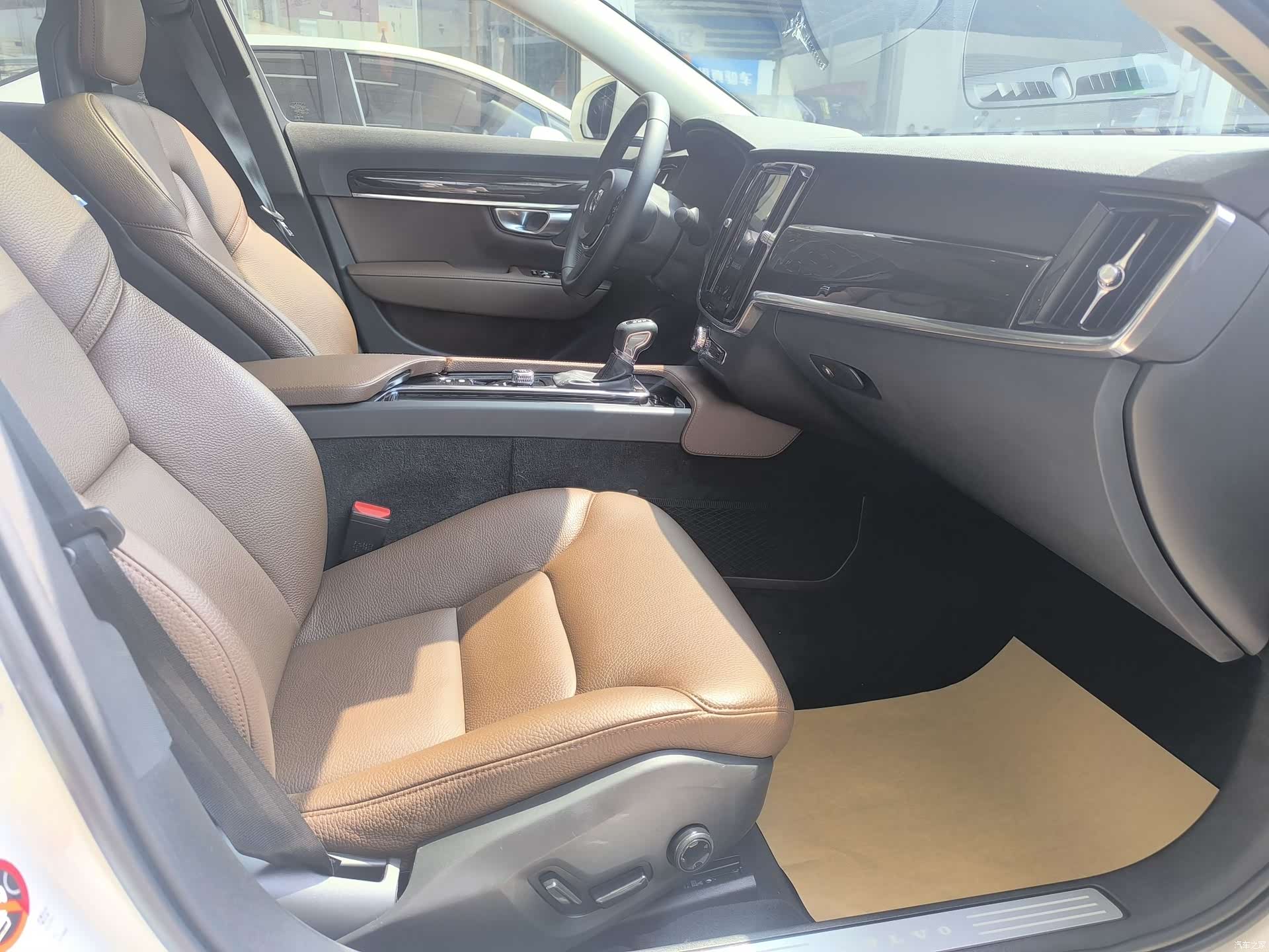 Volvo S90, 2018 6