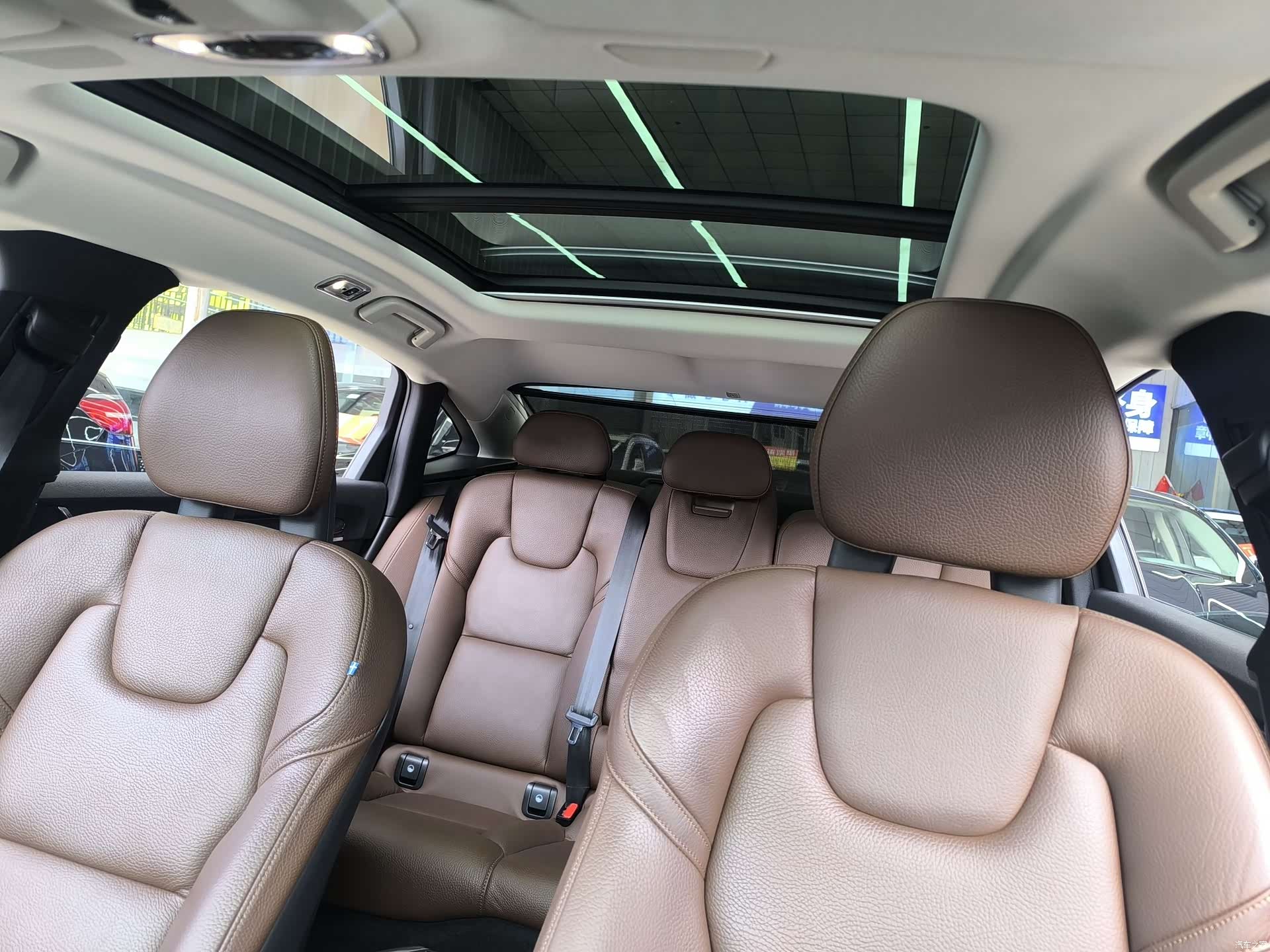 Volvo S90, 2018 16