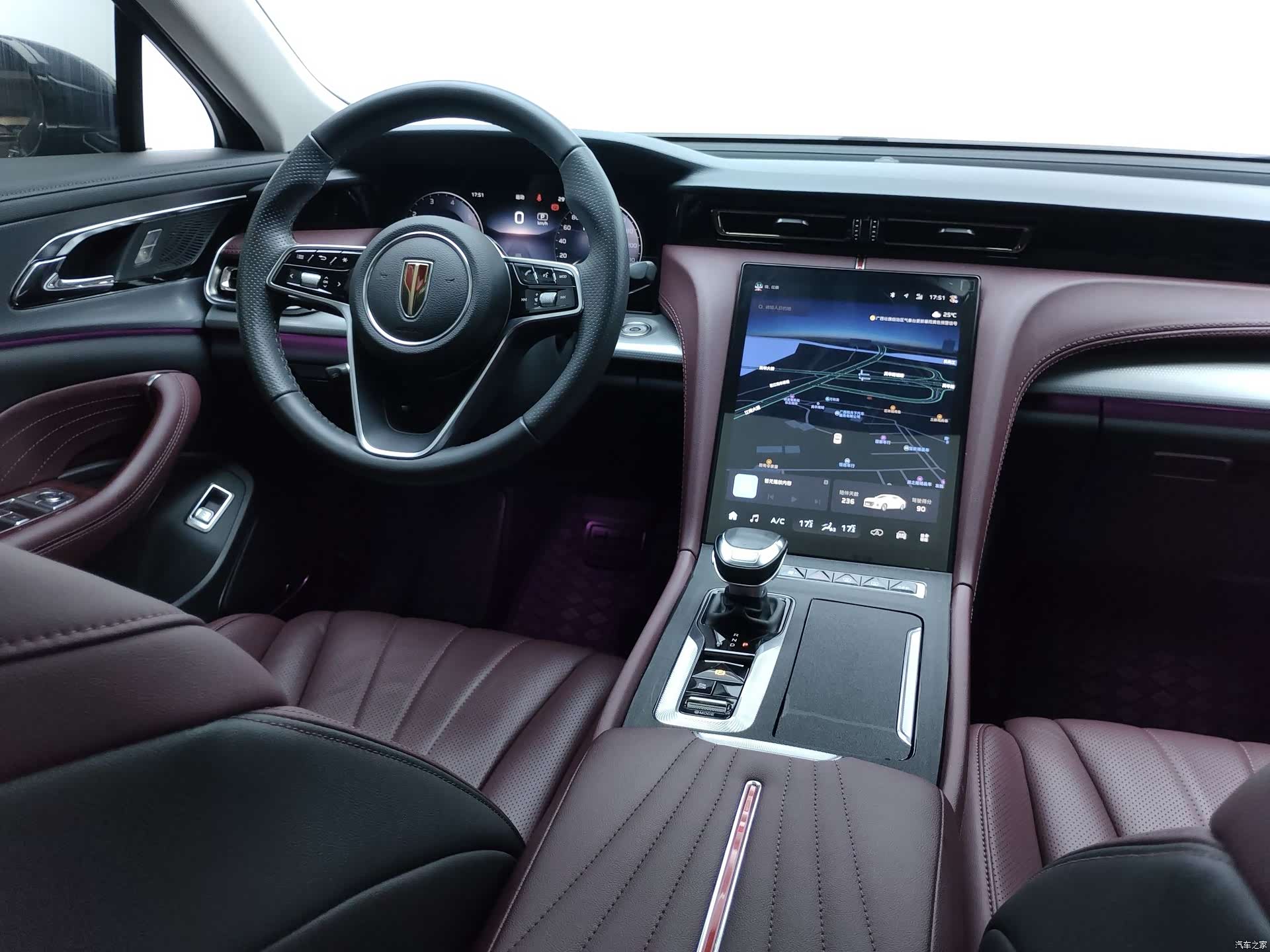 Hongqi H5, 2024 21