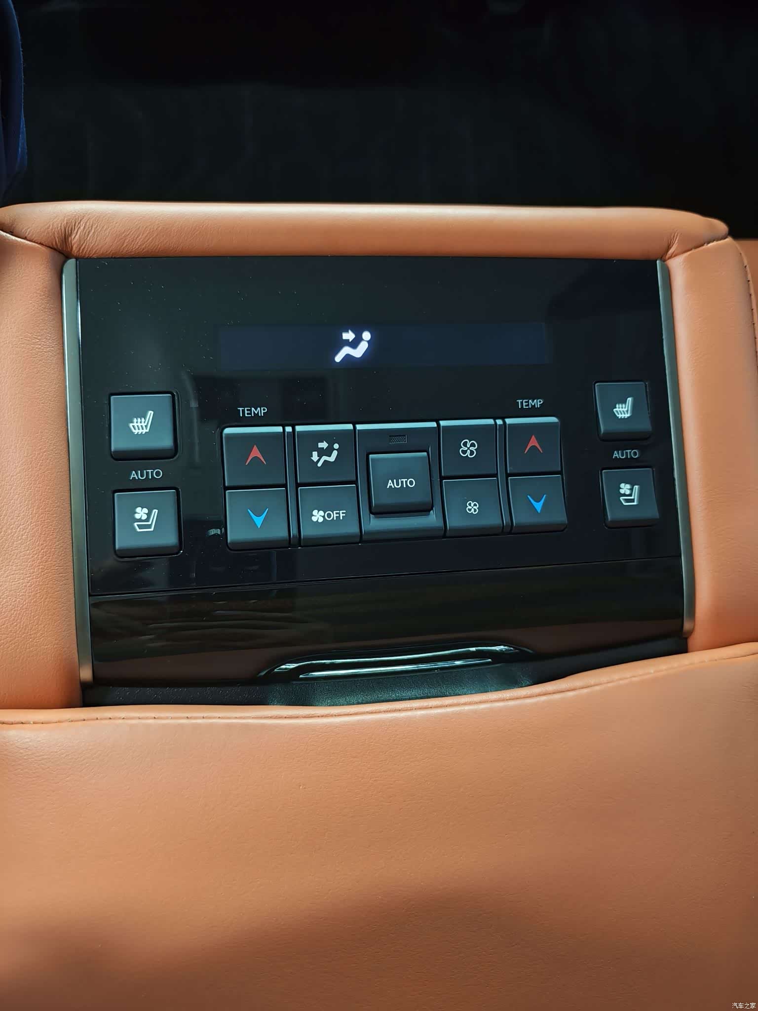 Lexus LX, 2017 18