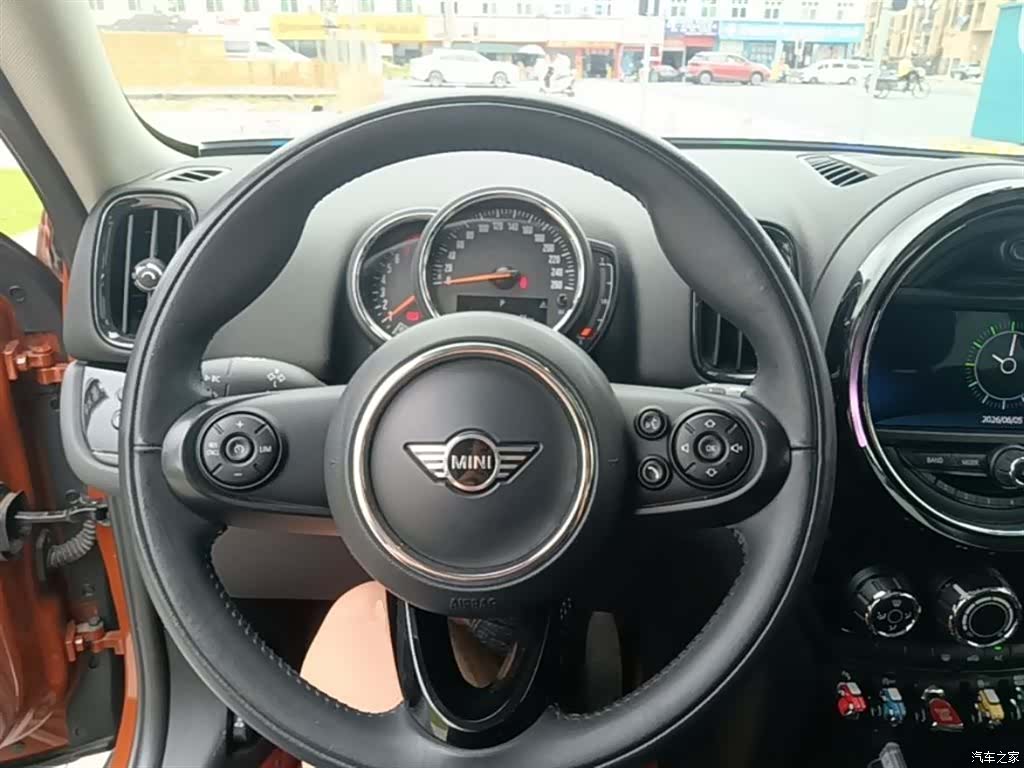 Mini Countryman, 2019 11