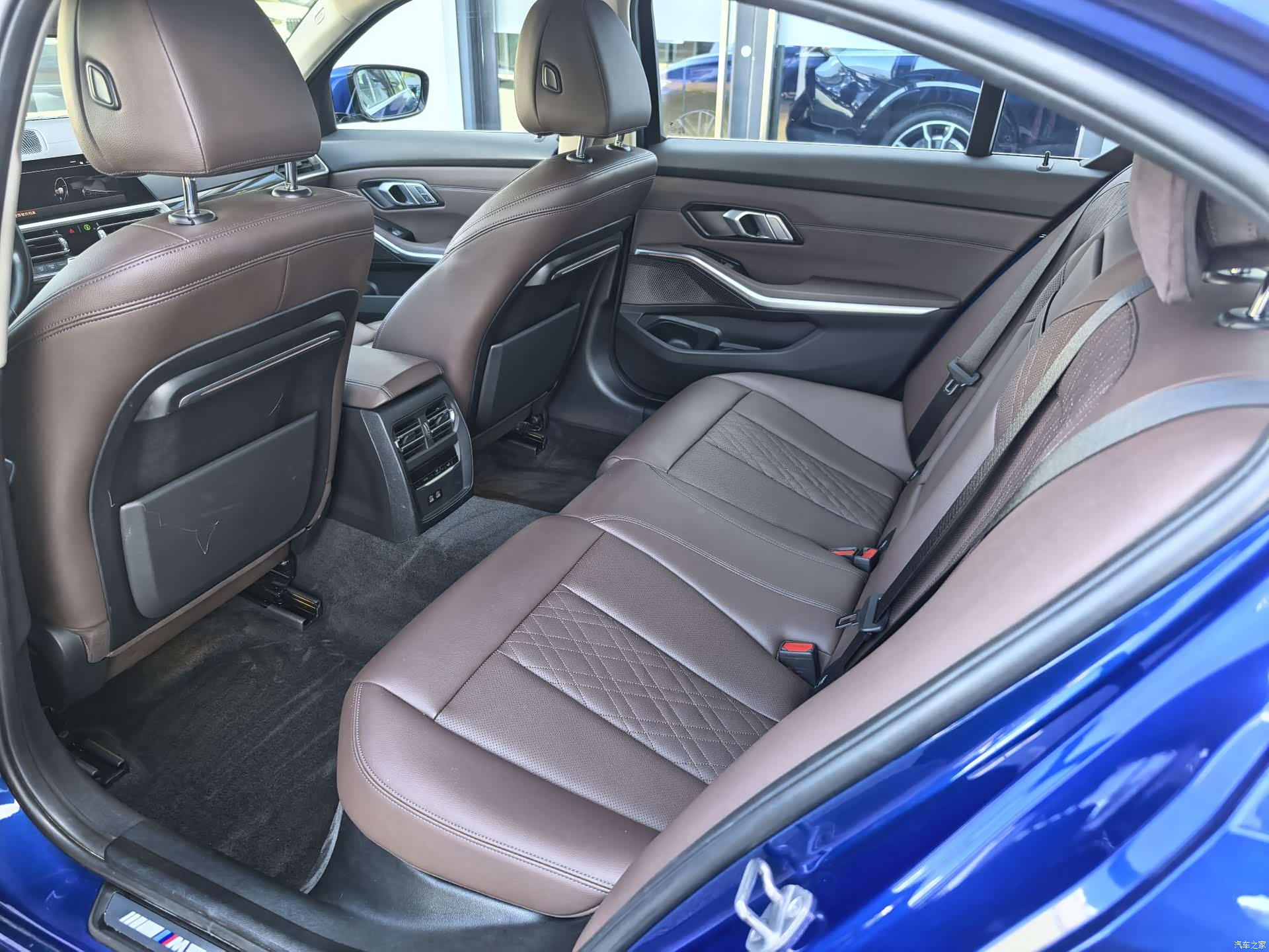 BMW 3 Series, 2022 9