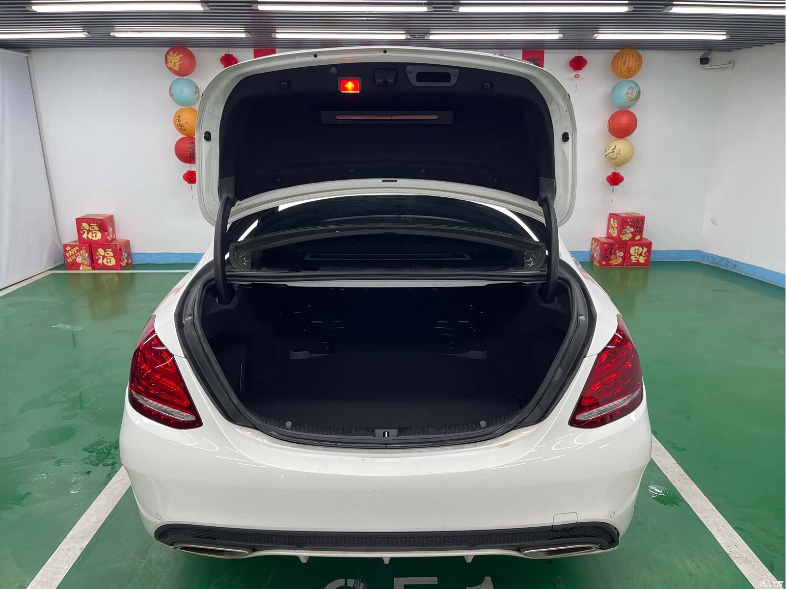 Mercedes-Benz C-Class, 2015 23