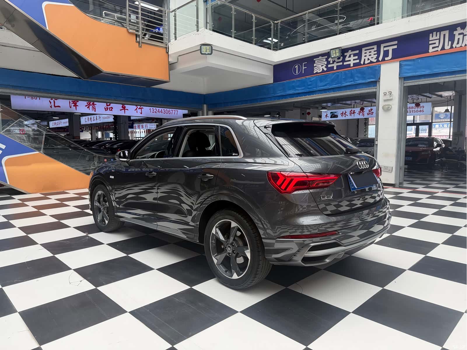 Audi Q3, 2023 6