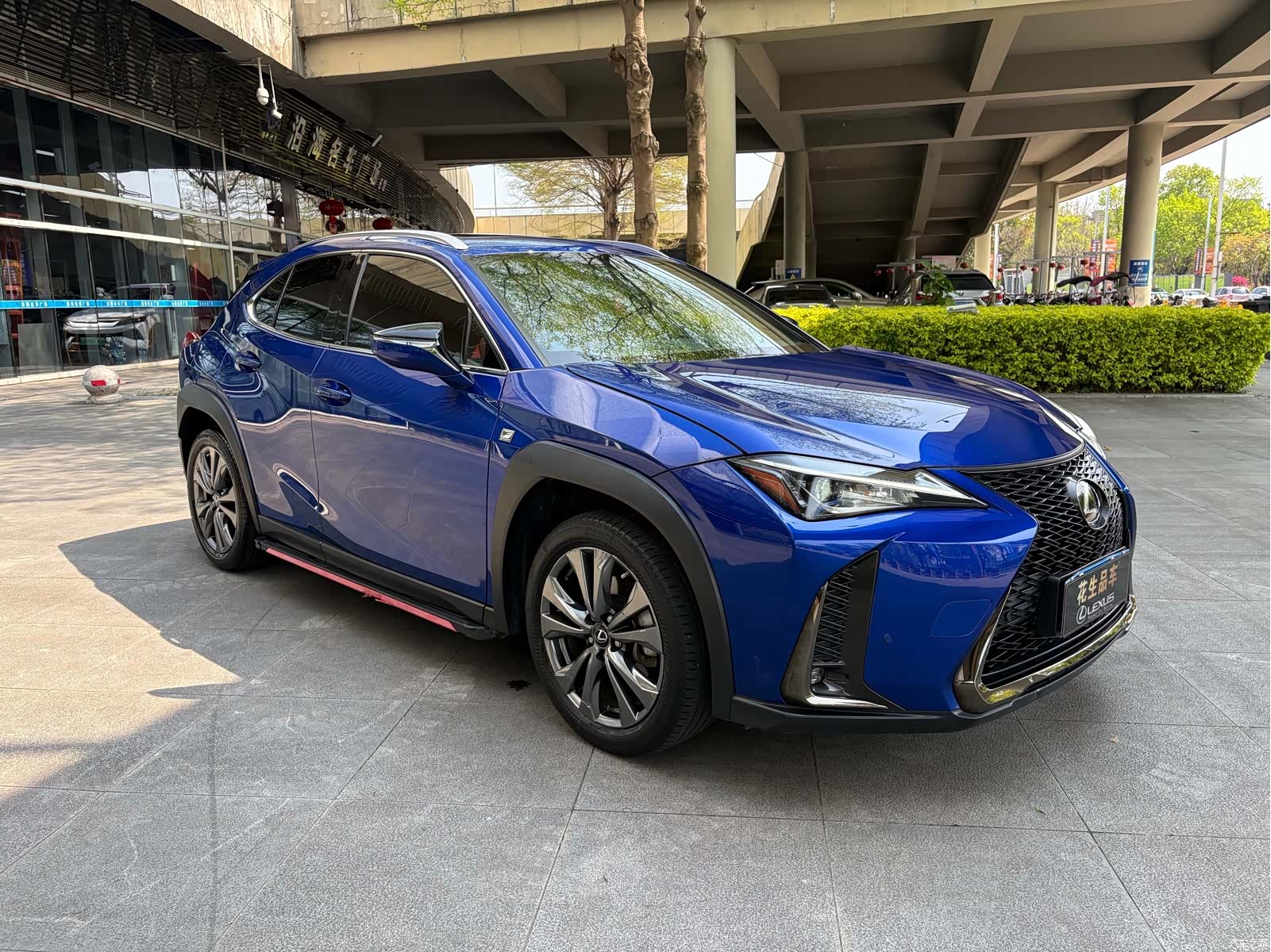 Lexus UX, 2020 3