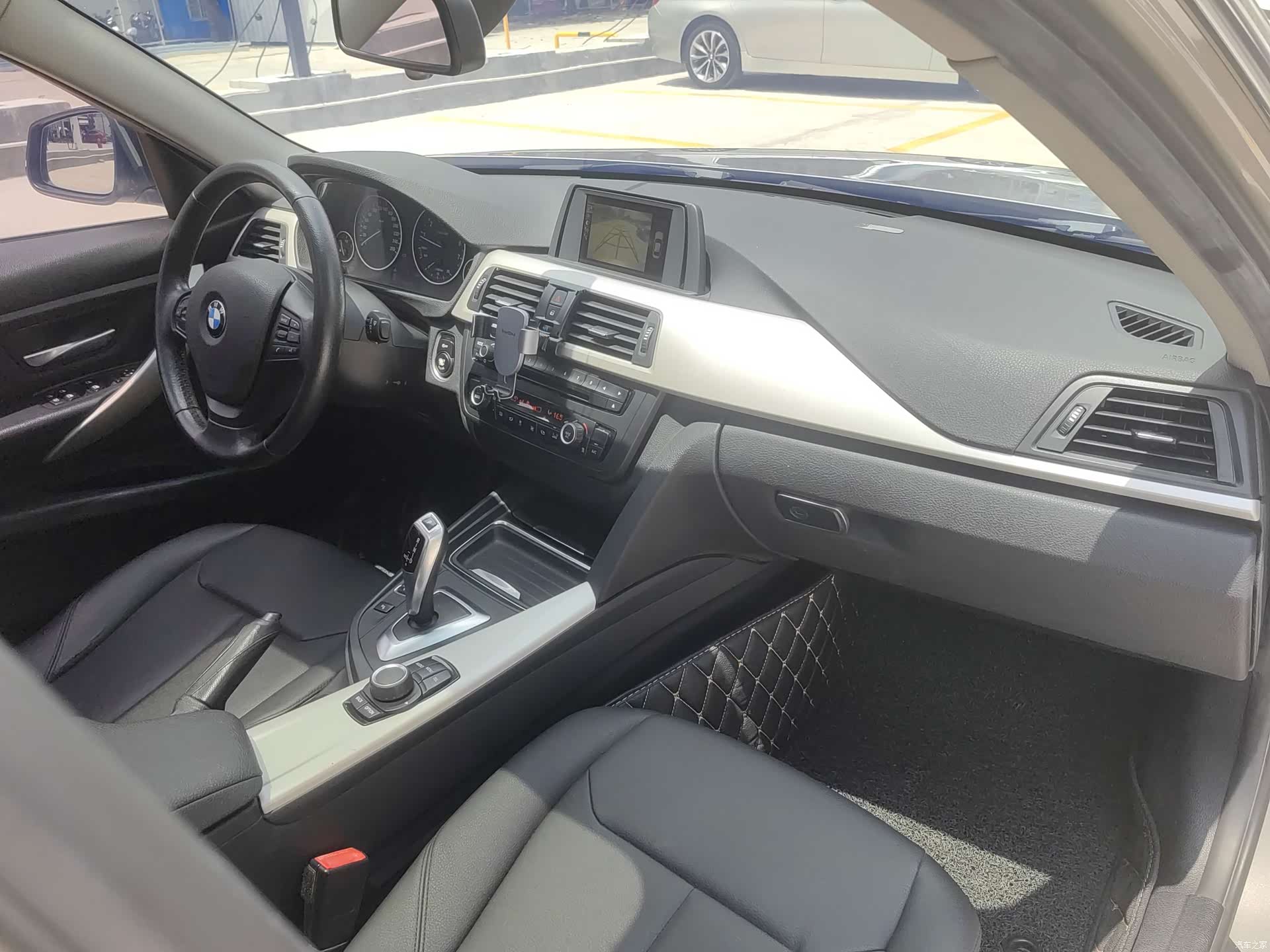 BMW 3 Series, 2015 все фото
