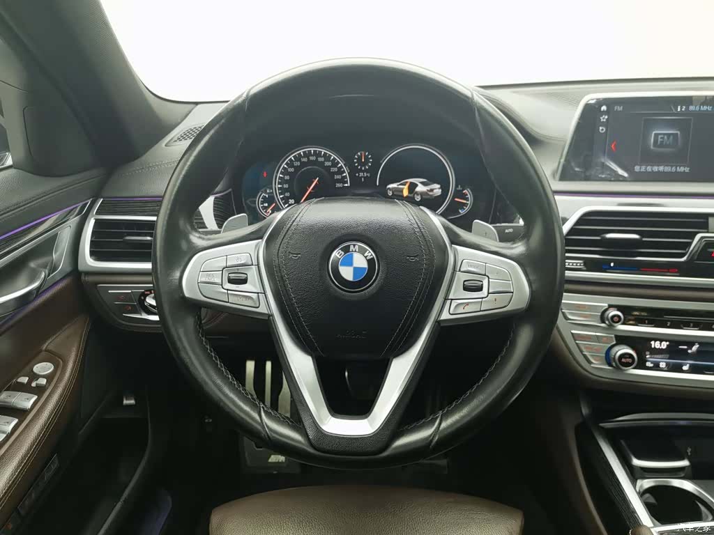 BMW 7 Series, 2018 11