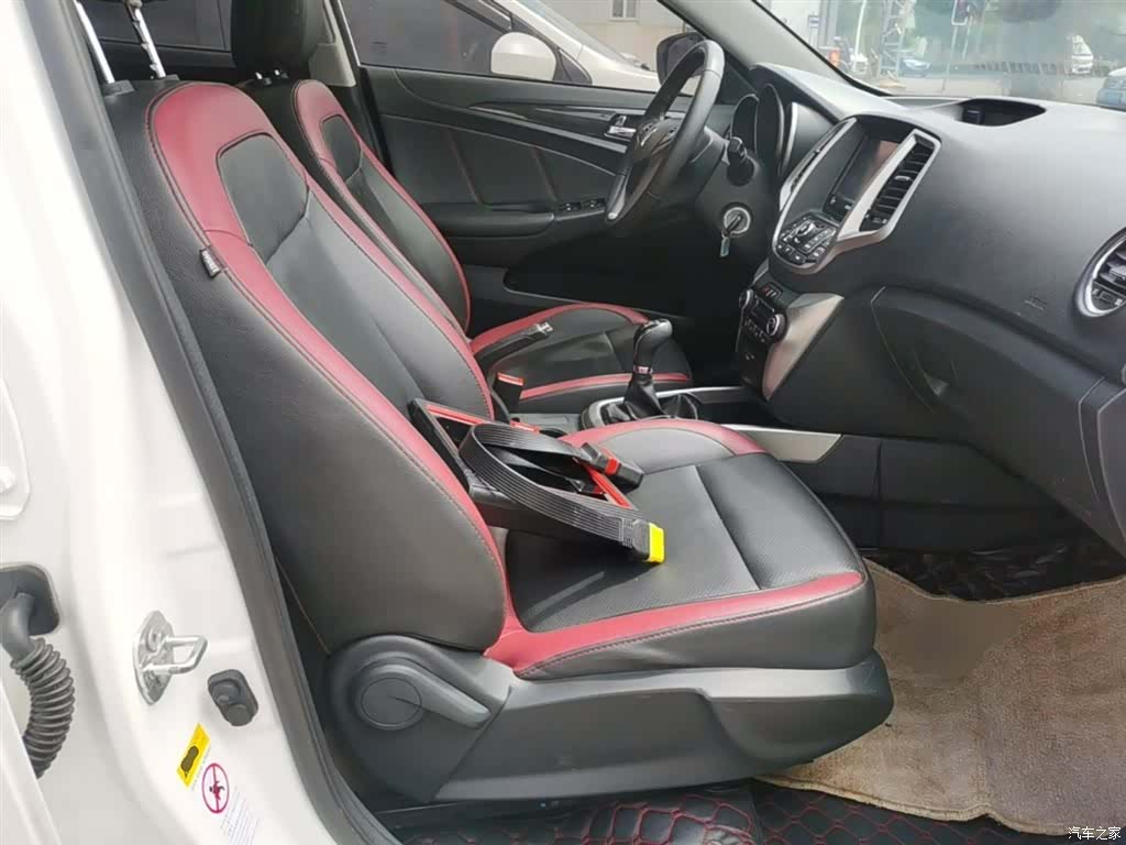 Changan Eado, 2015 25