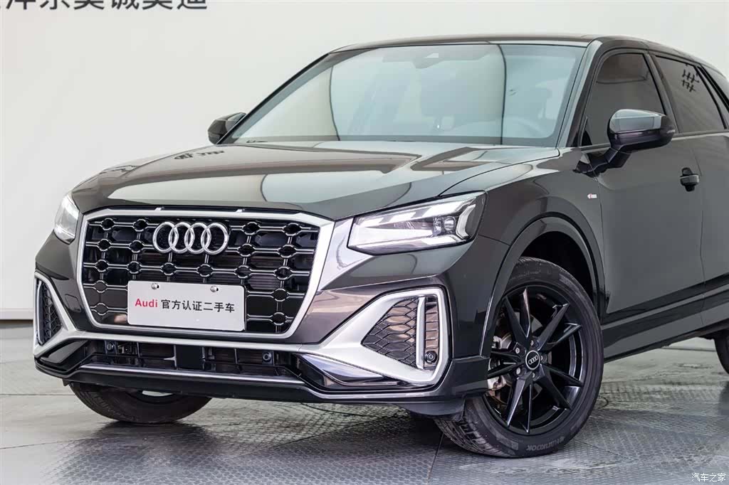 Audi Q2L, 2025 20