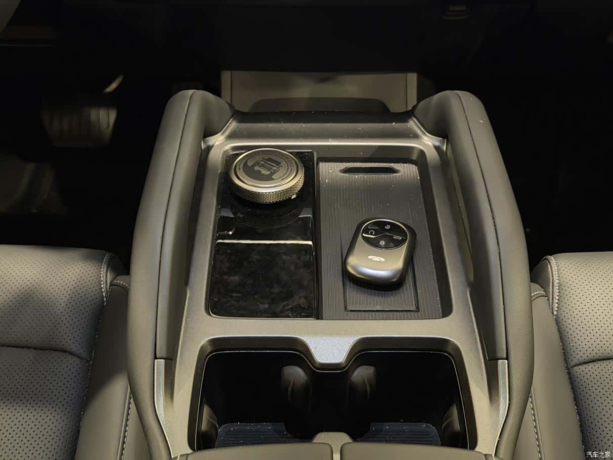 Chery X3L, 2025 10