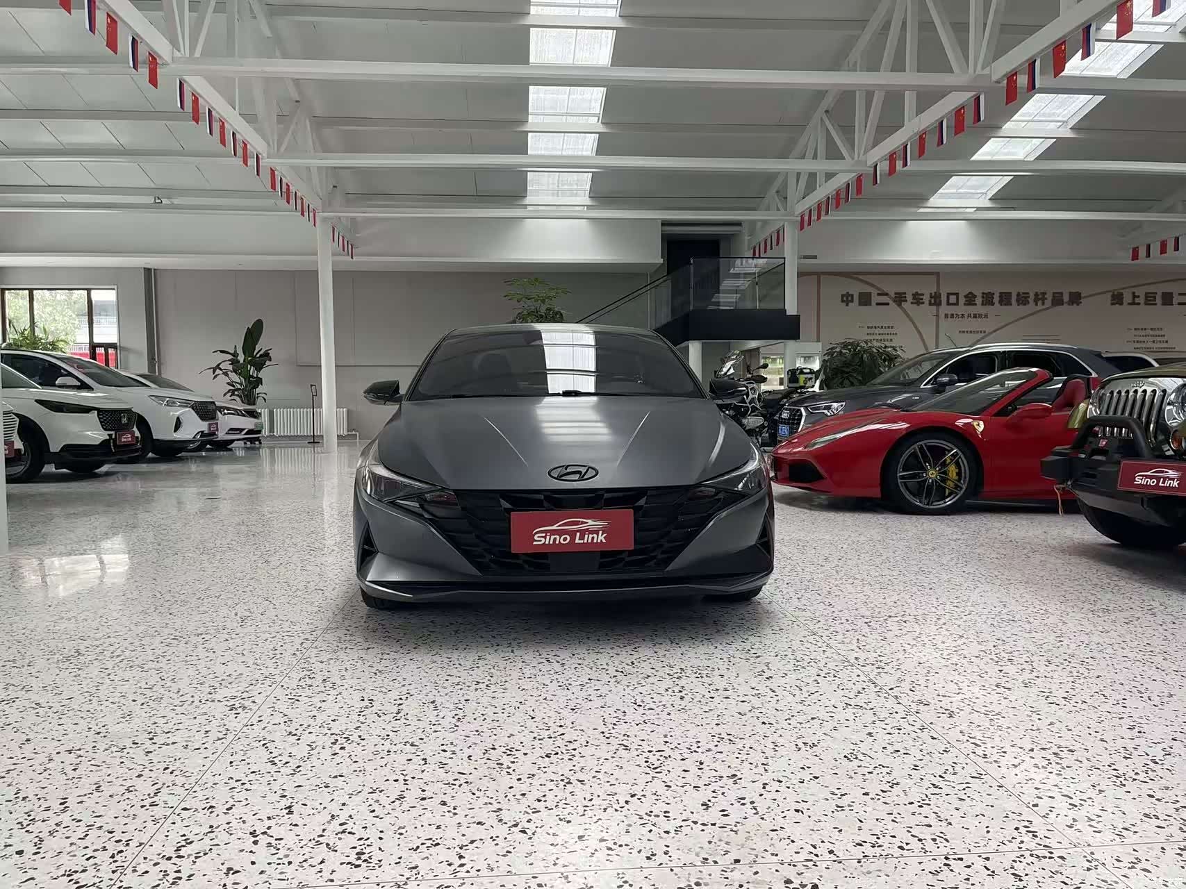 Hyundai Elantra, 2023 2