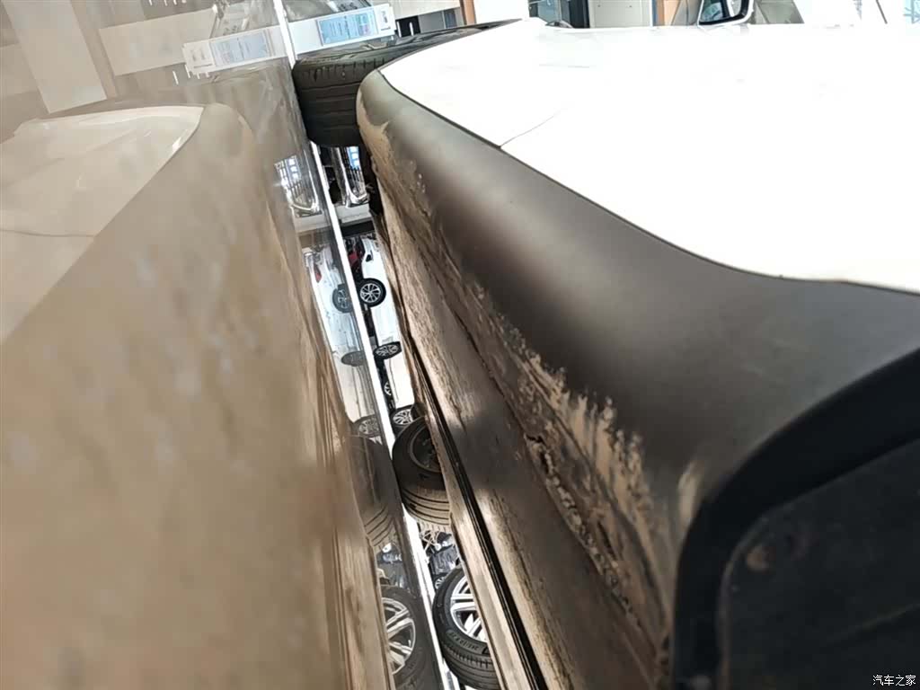 Tesla Model Y, 2022 22