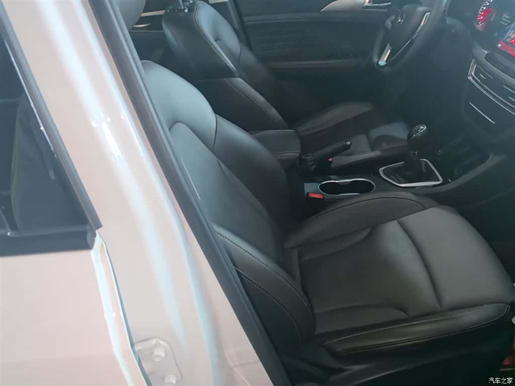 Changan CS35, 2020 25