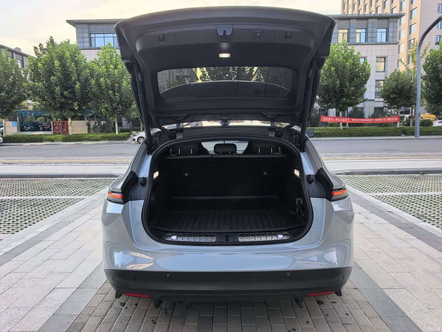 NIO ET5, 2023 12